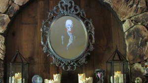 Haunted Mansion Inspired Master Gracey Changing Portrait